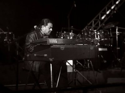JOSE MIJANGOS photo