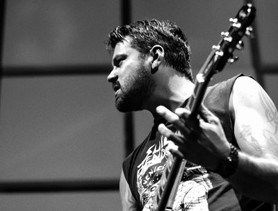 Israel Monroy (Guitar)