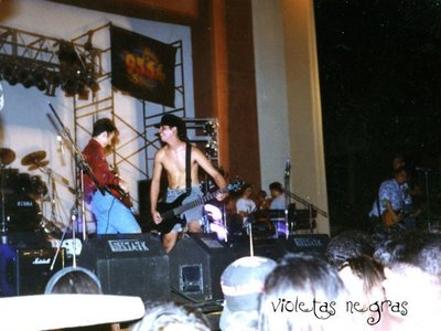 En Concierto