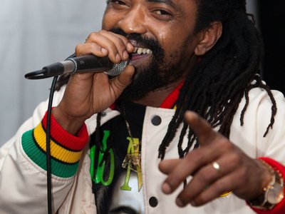 King B-Fine photo