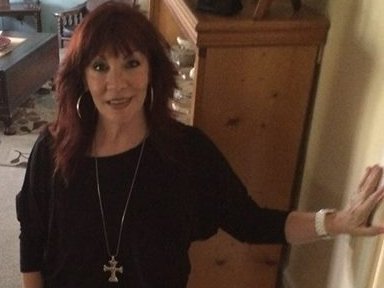 Jill Towers - Singer/Songwriter/Performer photo