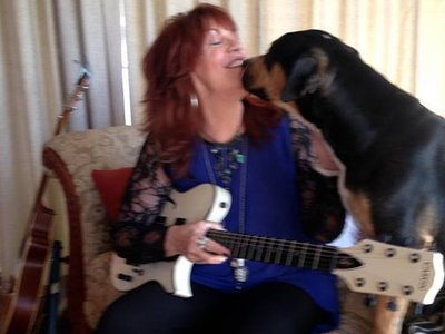 Jill Towers - Singer/Songwriter/Performer photo
