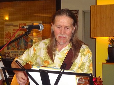 OLIVER MITCHELL photo