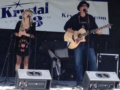Kevin & Faith performing at Krystal 93's Festival in the Park