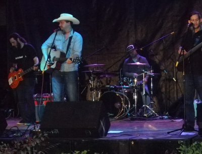 Opening for Darryl Worley