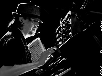 Neil 'Nail' Alexander photo
