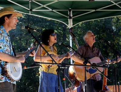 The Folkie Dokies- Tom, Sandy, Paul 