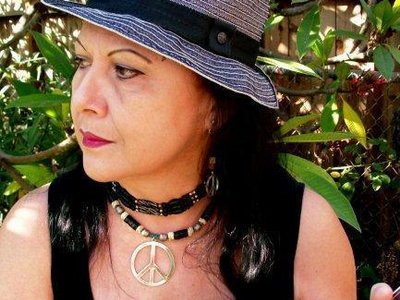 Starla Angus photo
