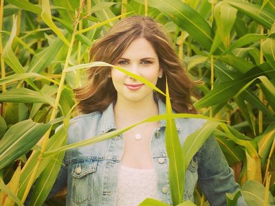 Melanie Ungar photo