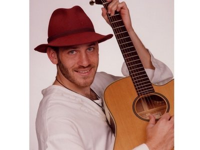 Oneg Shemesh Band photo