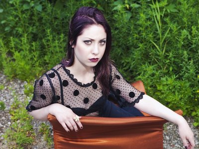 Red Emery photo