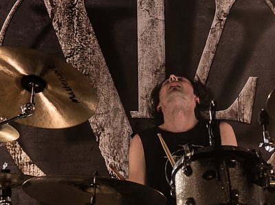 VLAD IN TEARS photo