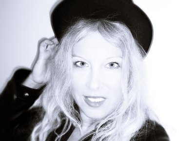 #ElisaDuwez #EDM #housemusic #songwriter #artist