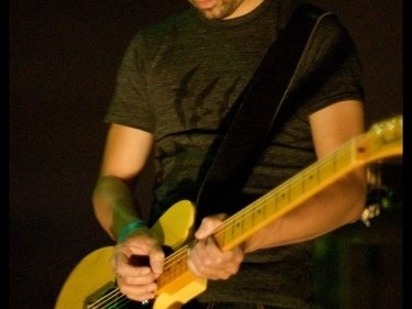 Live - 10/10/09 at Shizzfest 2 (Courtesy of IJW Photo)