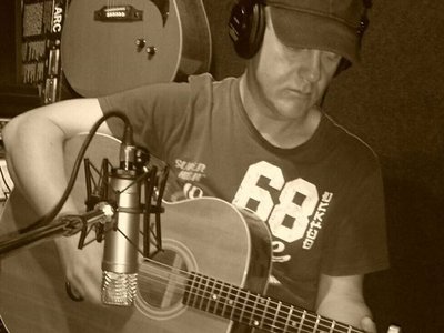 Chris Mc Lernon photo