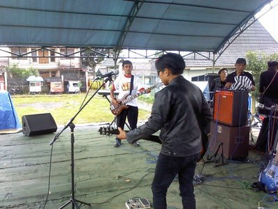 YOGI PURNOMO (Ogon Garcia)_Mr.Gone photo