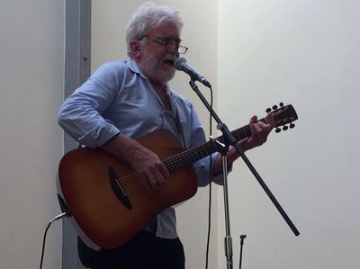 Brian Ralston Live at Sunday Sessions at the Roxbury (2)
