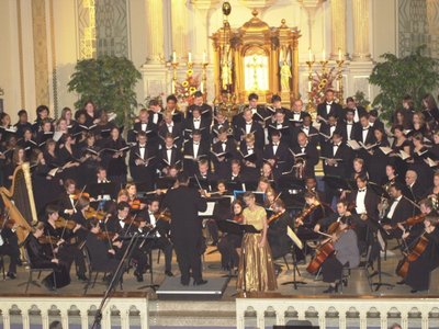Dana Lentini with Orchestra