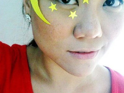 Starry-eyed Singaporean