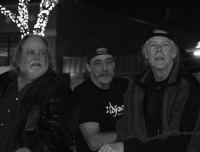 3 trouble makers 2 legends and an outlaw