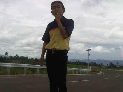 YOGI PURNOMO (Ogon Garcia)_Mr.Gone photo