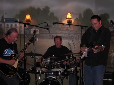 Paul Stott, Pete Rauner & Jr jamming in Orlando 3-25-10