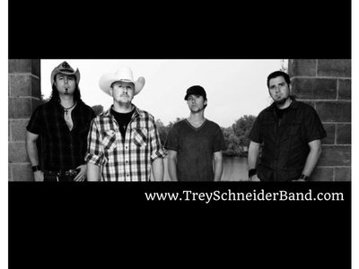 Trey Schneider photo