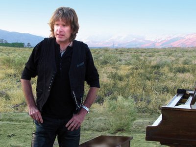 Keith Emerson (photo: Mari Kawaguchi)