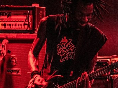 AntÃ© ( words / guitar / bass guitar )