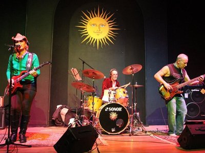 The Dana Gaynor Band photo
