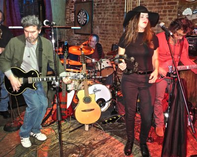 Unborn mind jamming in Hasting-on-the-Hudson, NY.