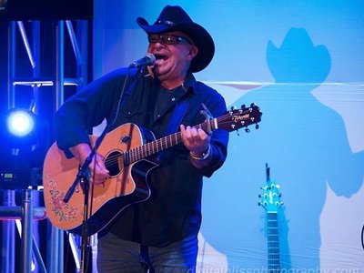 Robert Daniels - Songwriter photo