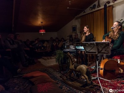 The Bowmans at Pillow Song, Switzerland