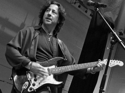 Alan Grant photo