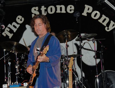 Alan Grant photo