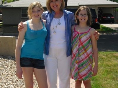 jan, emily and savannah