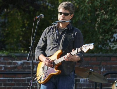 Michael Performing with American Beauties at Oktoberfest Harvard Square 2014.