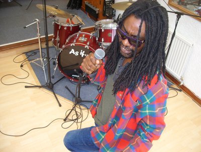 Paul Martin Singing Live