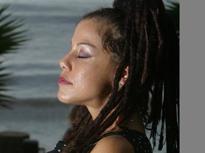 Ione Angeles photo