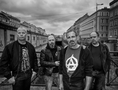 photo by Peter Bitterman