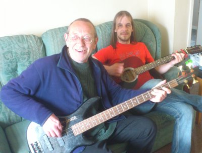 Elgin Marvels. Baz bass, Ollie Driver guitar.