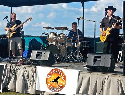 Rickshaw Lizard with Dave Gorozdos on keys - June 2015