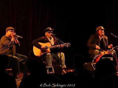 LITTLE BIT A BLUES. Photo by Bob Sekinger.