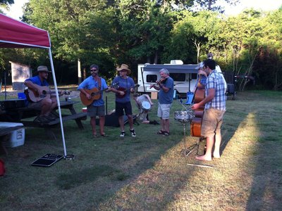 Red Oak Southern String Band photo