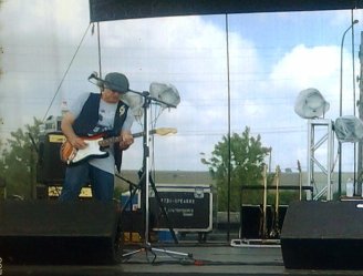 Michael Charles at Porky's Rib Fest. Bridgeview, Illinois USA June 13, 2015 (Picture by Derek Los)