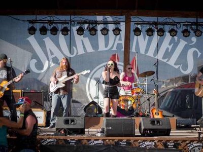 Devon Worley Band photo