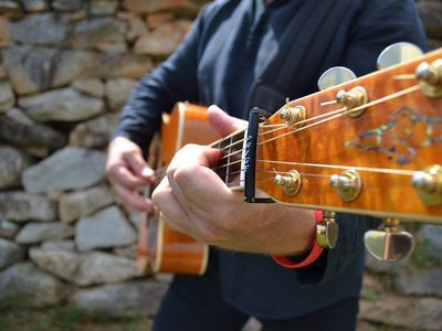 Steve Bryson Guitar Photo Shoot / Angela Ruleman