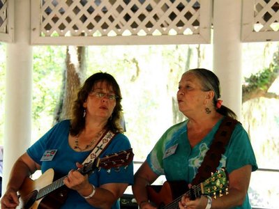 With Suz Grandy @ Ann Thomas River Gazebo. 2015 FL Folk Festival. Photo by John Alison