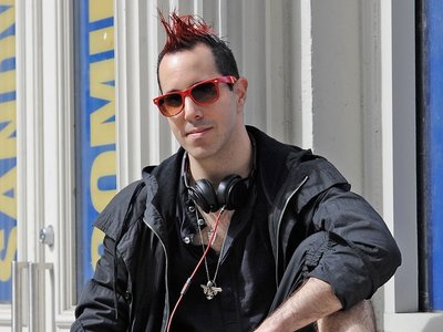 DRMAGDN - NYC Fashion Week - Nicolas K Street Style Photo