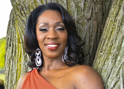 Jackie Greggs-Vocalist photo